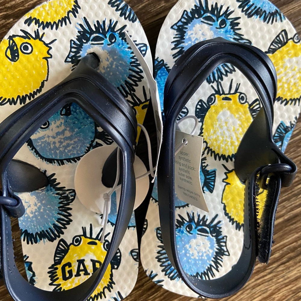 Little Boy Gap Flip Flops